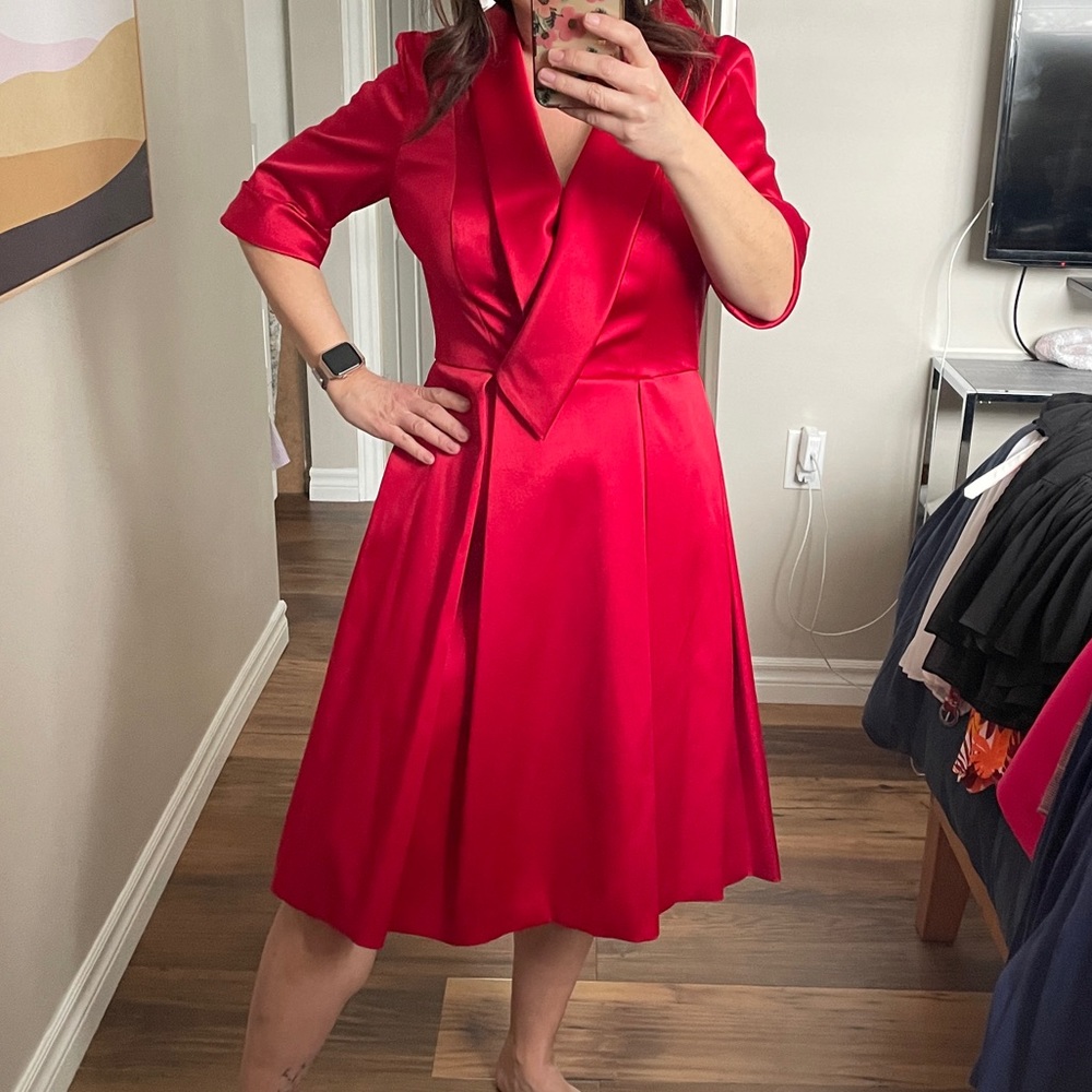Gal meet glam red satin dress